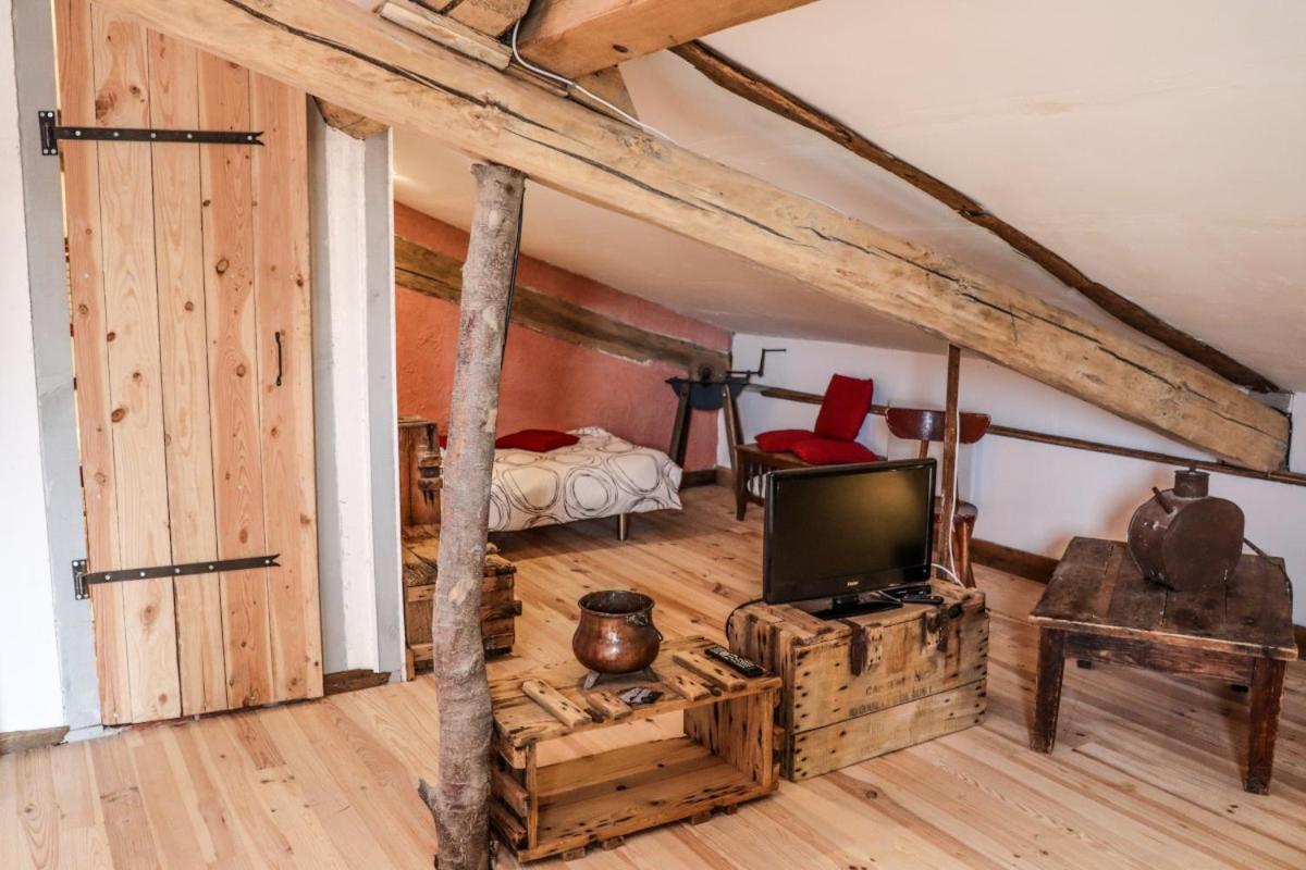 Le Moulin De Chamambard Otel Saint-Denis-les-Bourg Dış mekan fotoğraf